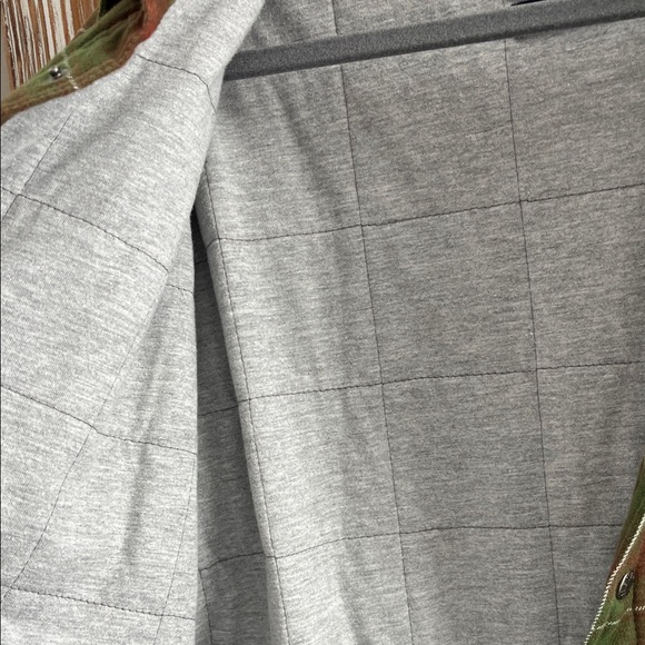 The North Face Quilted Olive and Rust Plaid Shirt Jacket - Picture 4 of 6